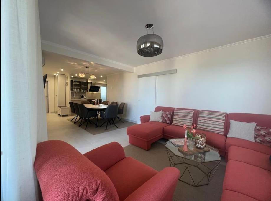 Cunit, Front Line With Sea View Appartement Buitenkant foto