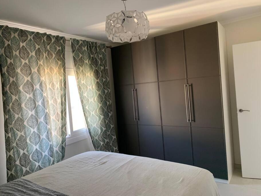 Cunit, Front Line With Sea View Appartement Buitenkant foto